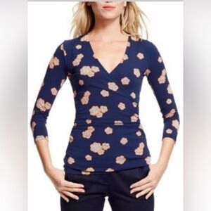 Boden 3/4 Sleeve Navy Blue Floral Faux Wrap Blouse Size 2P Stretch V Neck Top